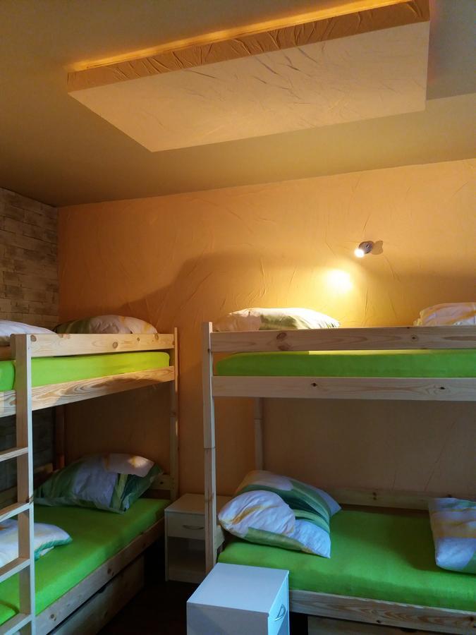 Lawendowy Hostel Krasków Exteriör bild