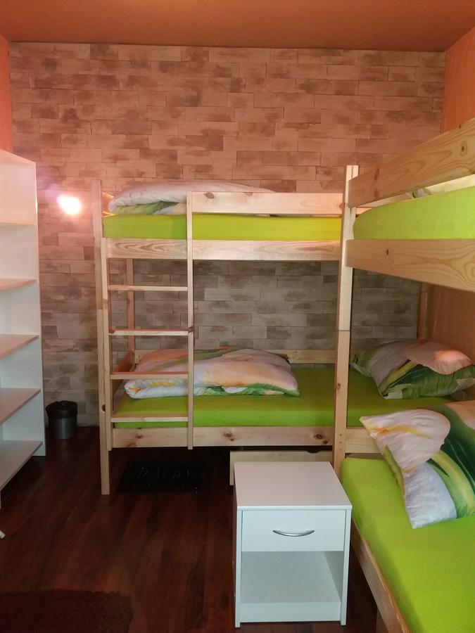 Lawendowy Hostel Krasków Exteriör bild