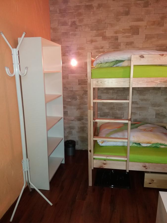 Lawendowy Hostel Krasków Exteriör bild